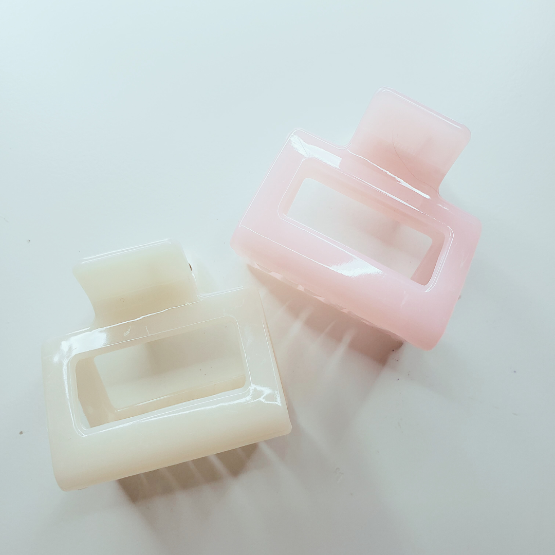 Square Claw Clip - Package of 2 Units.